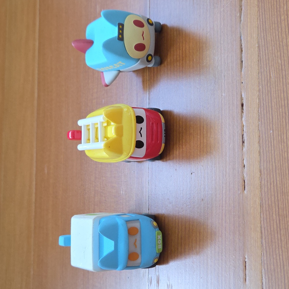 (3) Boxcat Transportation Vehicles